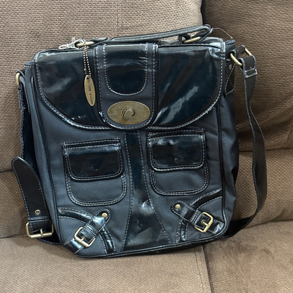 Chinese Laundry Black Messenger Bag